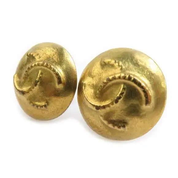 Chanel Cc Logo Clip-On Earrings Gold- #250193C51B - Picture 2 of 8